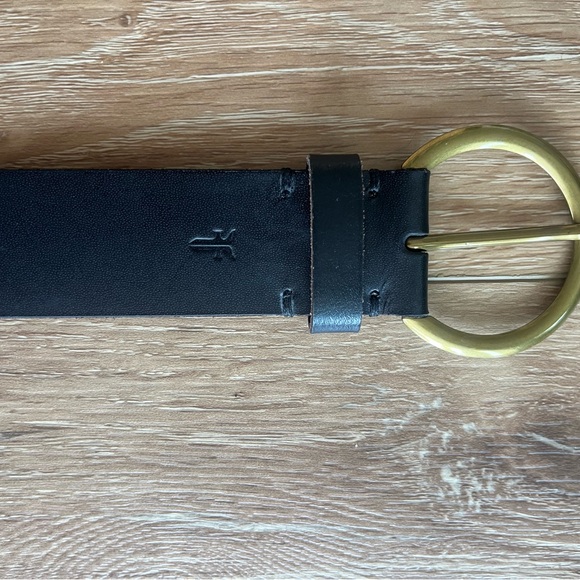 Frye Accessories - Frye Black Leather Belt with Brass Ring Buckle